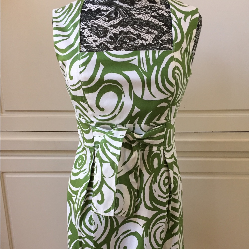 Green and White Swirl Midi Dress